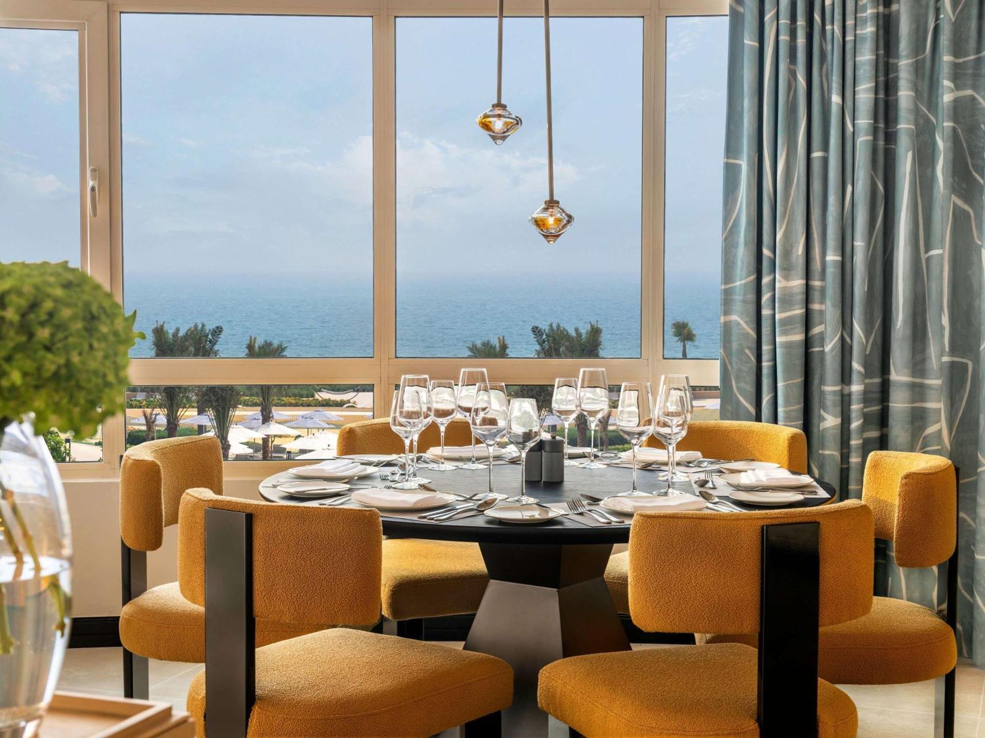 ראס אל חאימה Sofitel Al Hamra Beach Resort מראה חיצוני תמונה